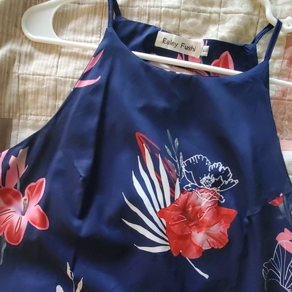 floral dress - Picture 3 of 3